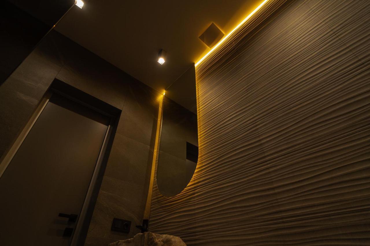 Sofa Boutique Hotel & Spa Sumî Exterior foto